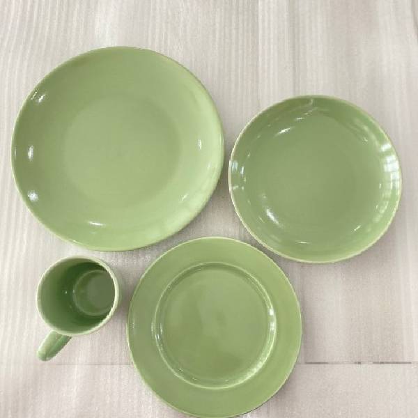 Color glazed ceramic tableware and cups durable material
